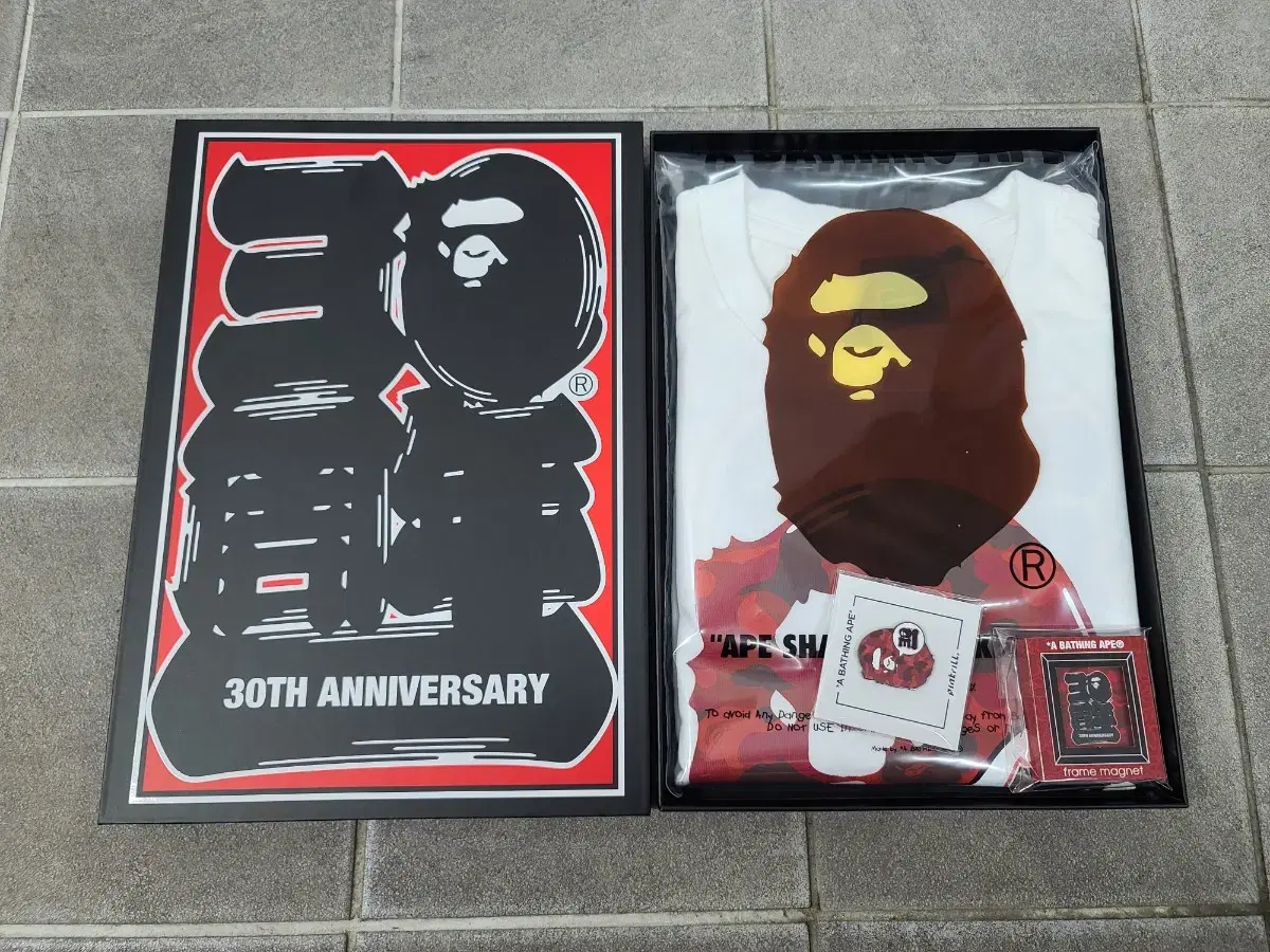 Bape 베이프 30주년한정 티셔츠